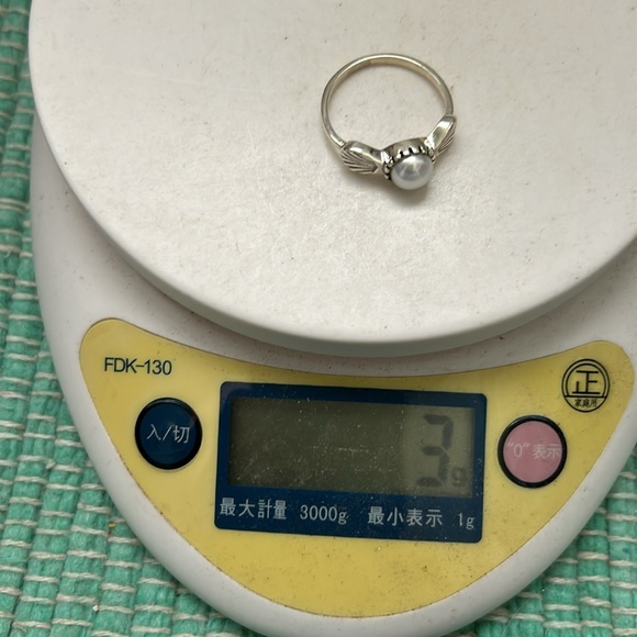 🖤Sterling silver and pearl ring - Picture 7 of 9